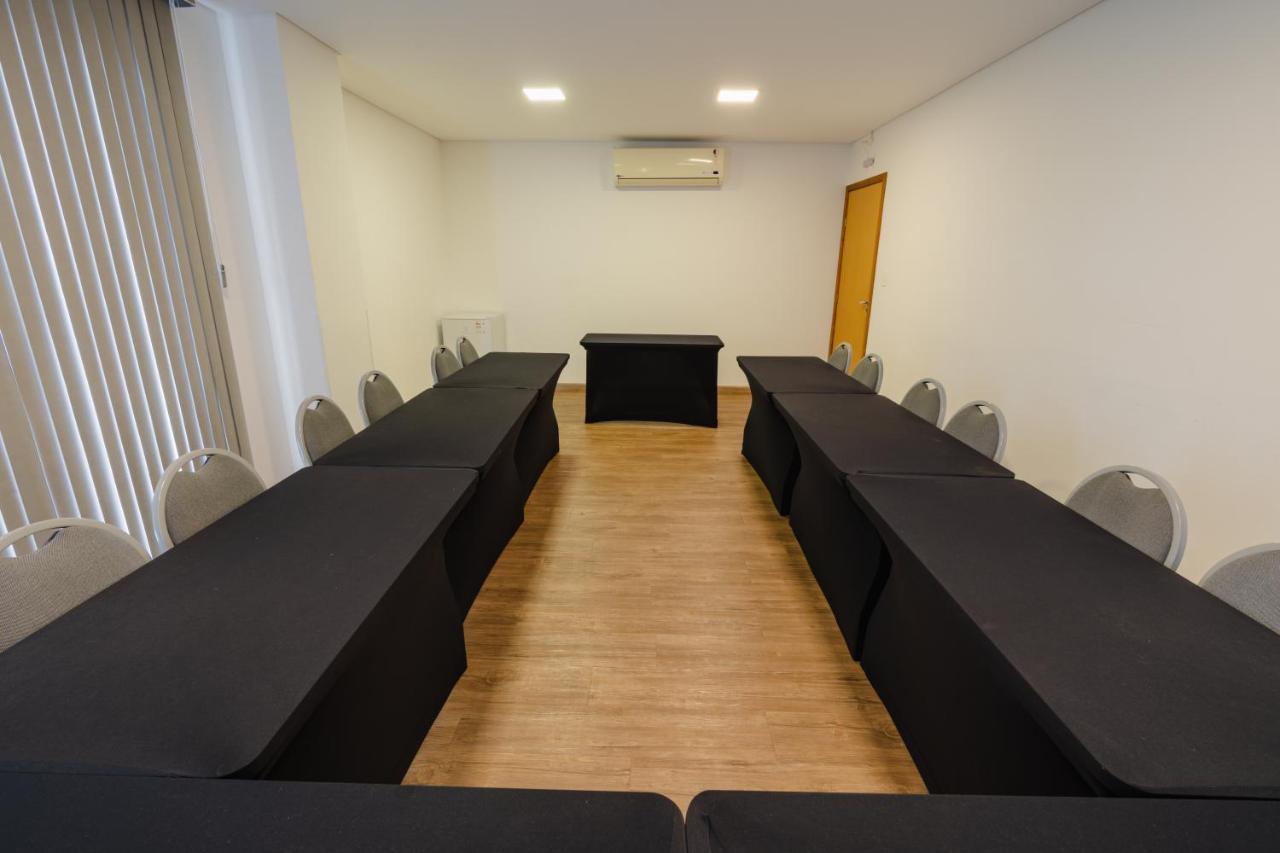 Hotel Caiua Lago Umuarama Εξωτερικό φωτογραφία
