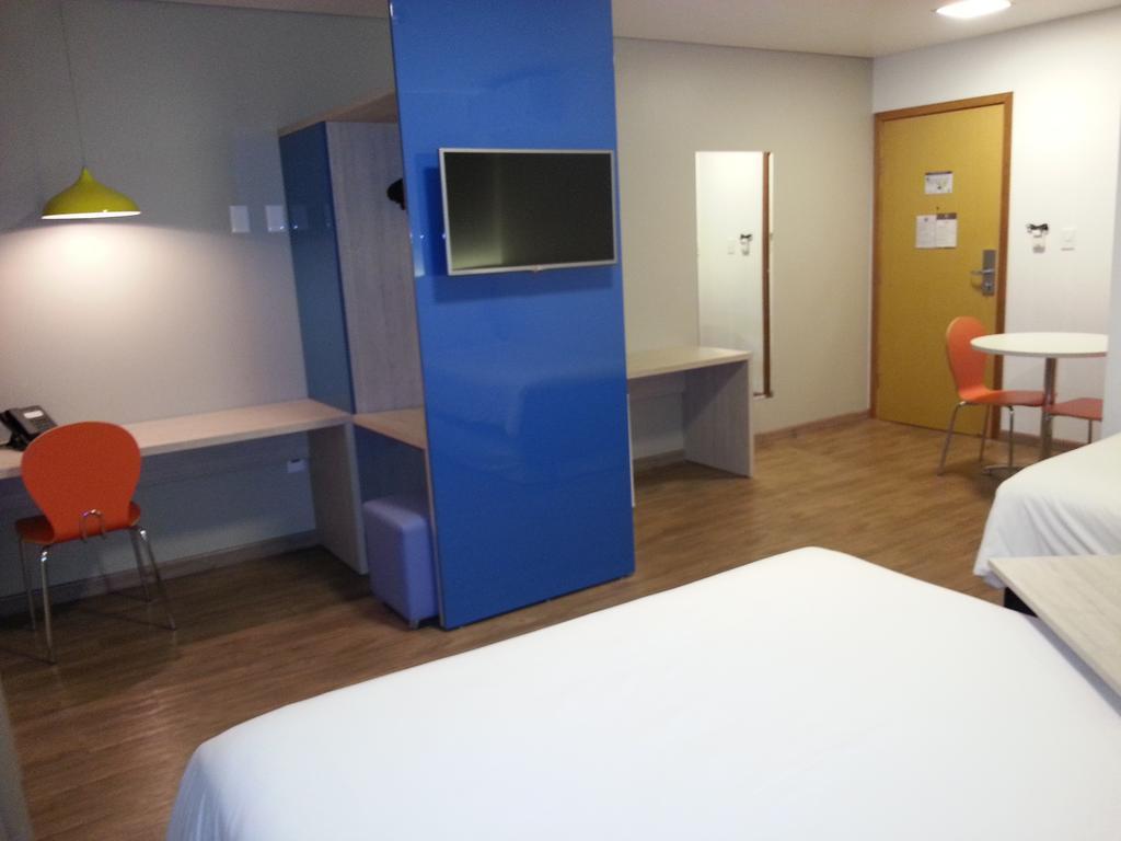 Hotel Caiua Lago Umuarama Εξωτερικό φωτογραφία